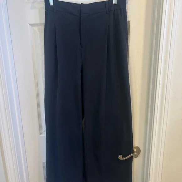 ALO Yoga Black High Waist Pursuit trouser (long) - Picture 2 of 6